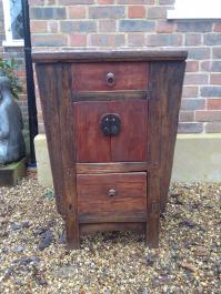 Shandong Two Door Two Drawer Cabinet